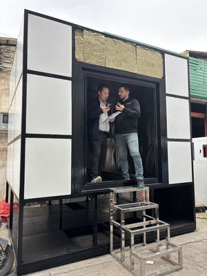 अनुकूलित सॉफ्टवेयर रीइंजीनियरिंग समर्थन के साथ 2Kw कम्पोजिट इन्सुलेटर परीक्षण मशीन