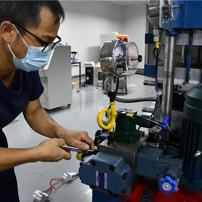 रबर कम्प्रेशन मोल्डिंग मशीन लैब रबर टेस्टिंग मशीन