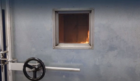 IEC60332-3 तारों और केबलों के बंडलों के ऊर्ध्वाधर लौ प्रसार के लिए परीक्षण उपकरण प्रयोगशाला परीक्षण मशीन